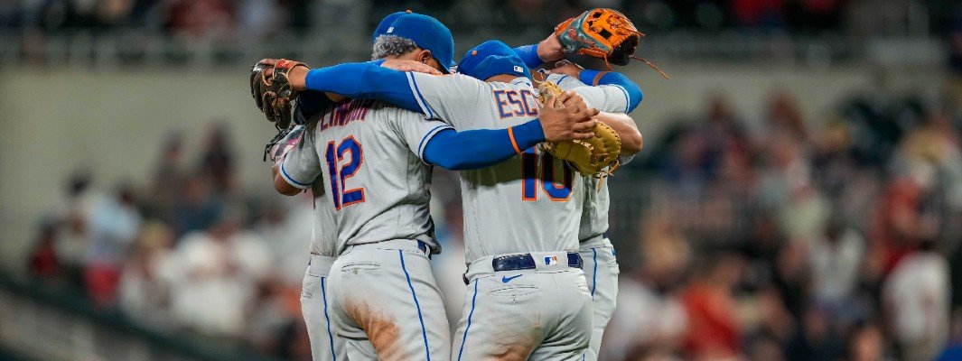 Mets Suddenly Have Challenge for Top of NL East from Braves