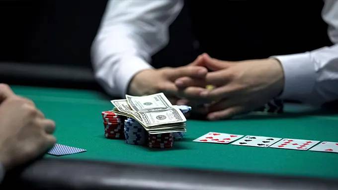 Poker online spielen