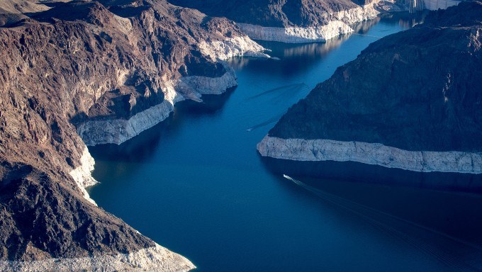 Another Body Found in Lake Mead as Water Continues to Dry Up - Vimarsana News
