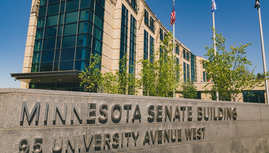 Minnesota Sports Betting Update: Amended Bill Approved By Taxes Committee