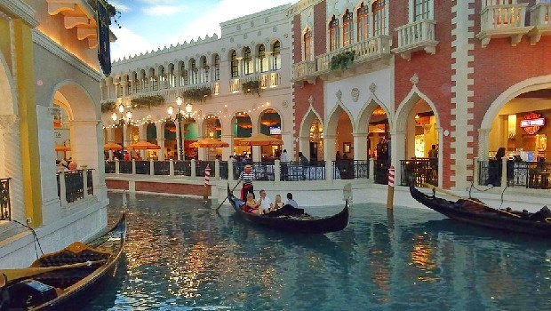 gondol las vegas the Venetian