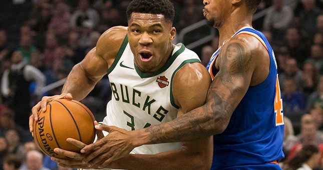 Milwaukee Bucks forward Giannis Antetokounmpo (34) drives for the basket during the first quarter against the New York Knicks at Wisconsin Entertainment and Sports Center.