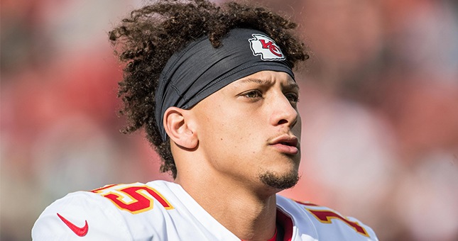 Kansas City Chiefs quarterback Patrick Mahomes (15) at FirstEnergy Stadium.