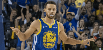 Warriors Remain NBA Favorites As Curry, Green Set to Return