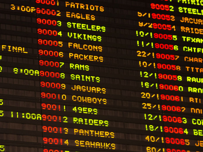 How to Bet the Moneyline, How Betting Odds Work