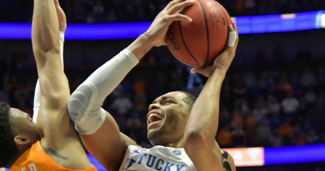 Kentucky forward PJ Washington shoots against Tennessee.
