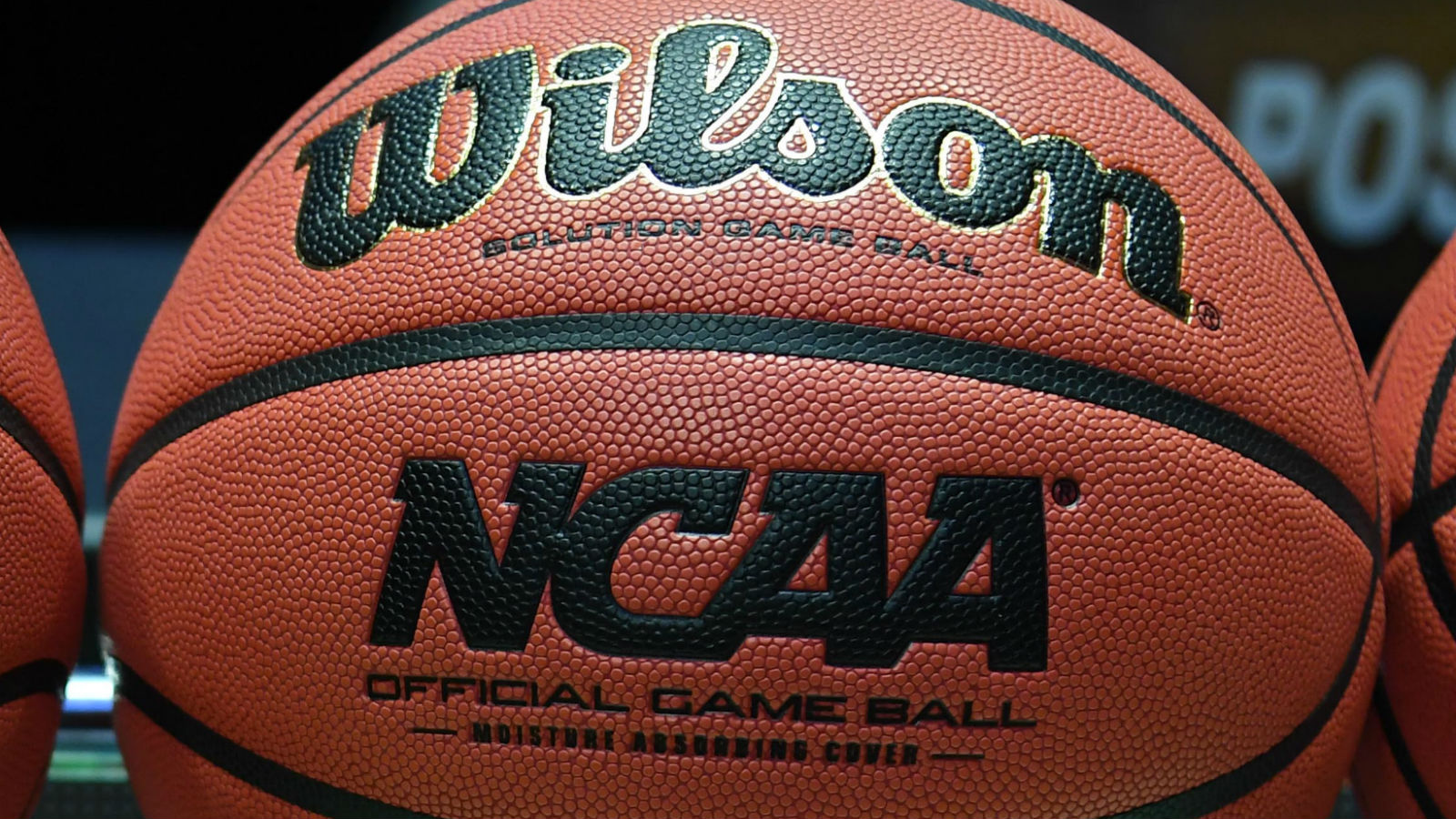 Your Ultimate College Hoops Betting Guide, Odds & Rankings