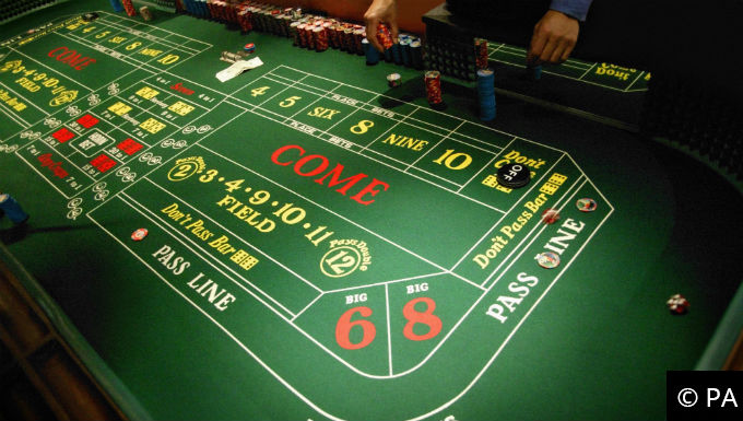 casino table games free play