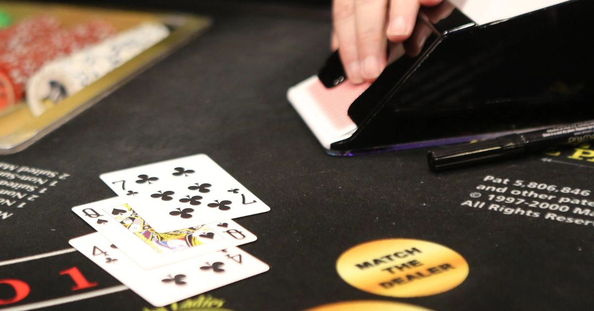 10 Casino Games with the Lowest House Edge