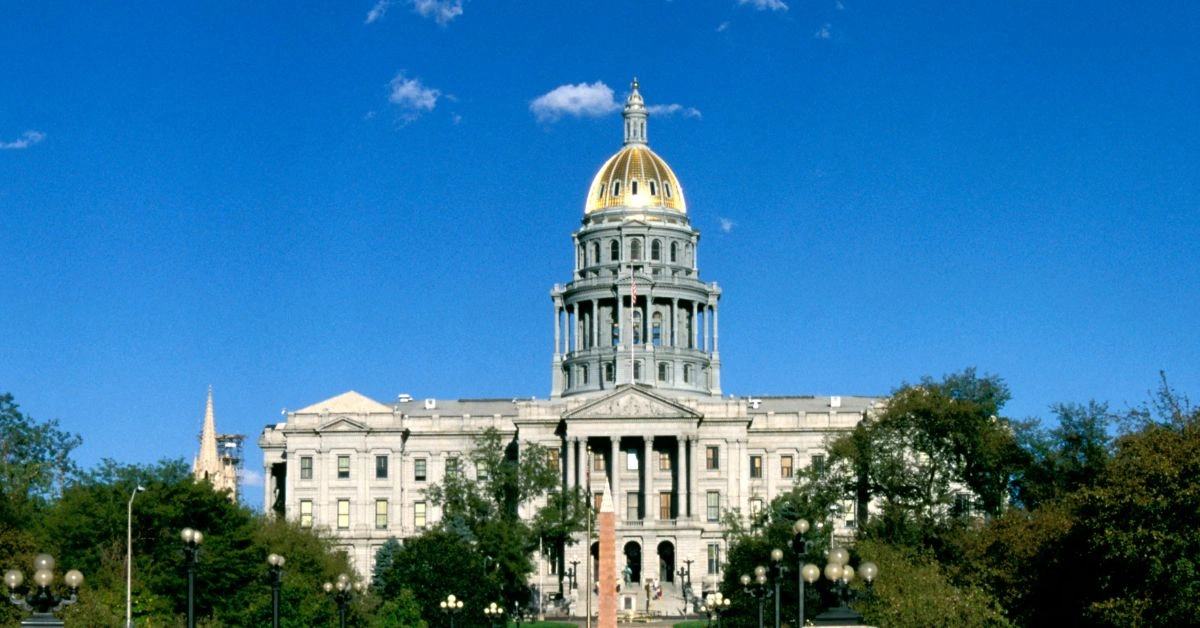 Colorado Sports Betting Safeguards Take Effect: Credit Card Ban, Deposit Caps