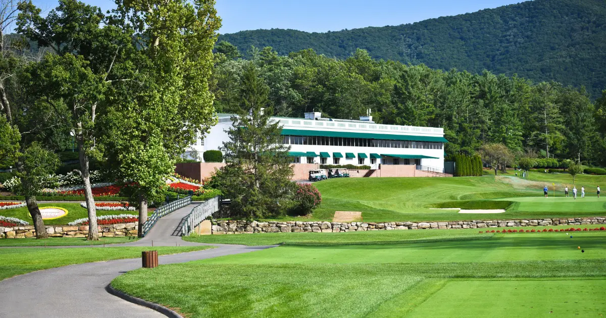 Luck On The Greens: Shenendoah Tops Leaderboard In National Rankings