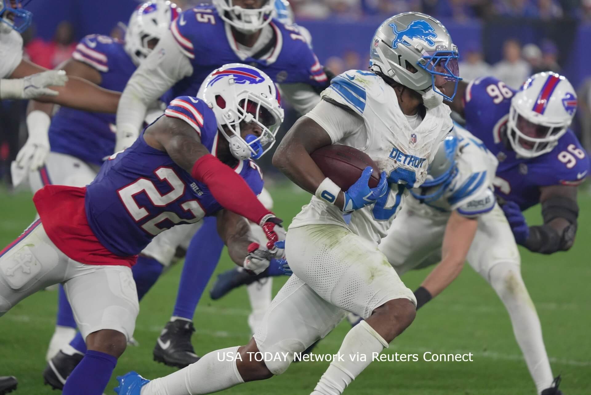 Lions Drop Thursday Night Thriller to Bills