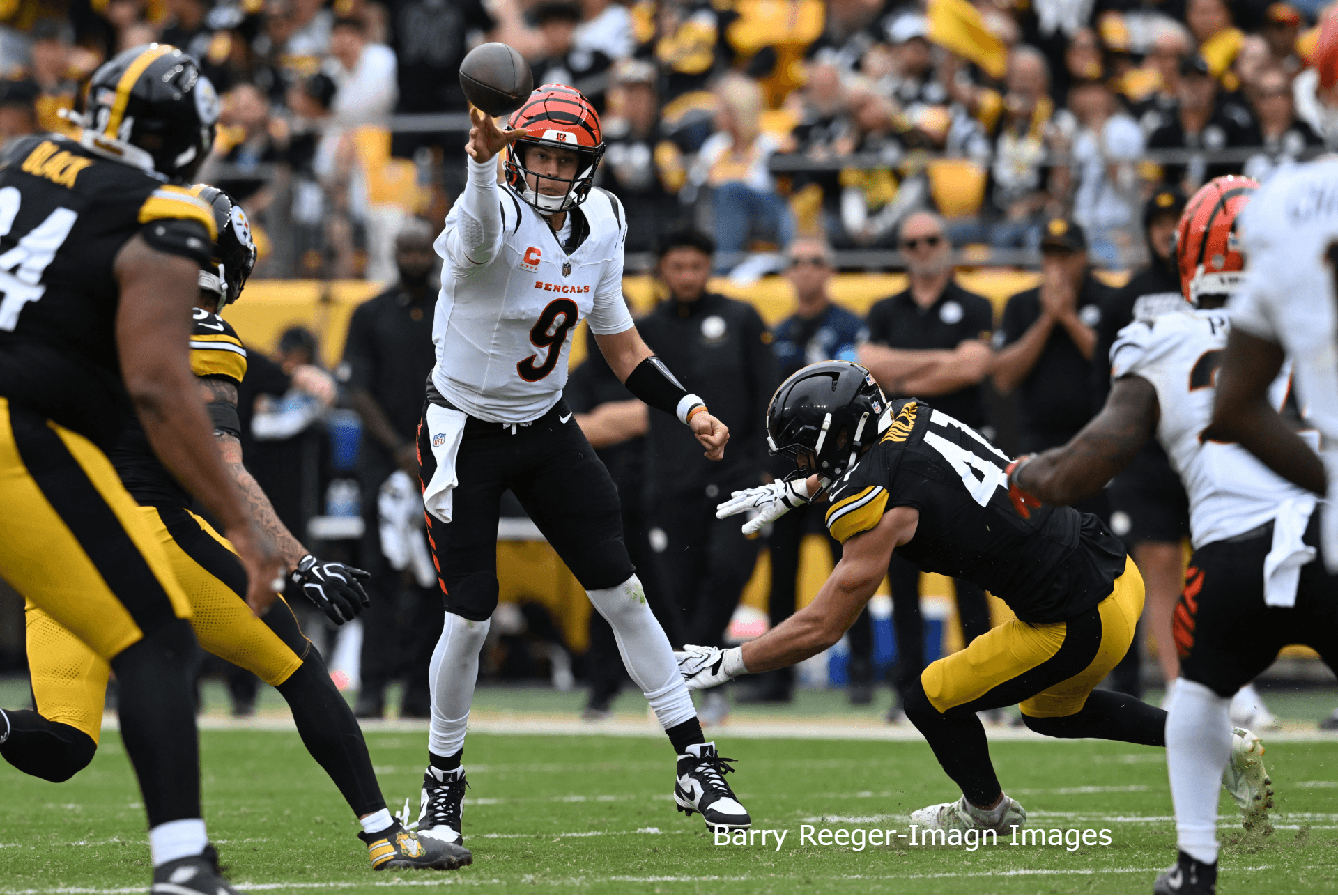 Bengals Suffer 1st Loss, Fall to Steelers
