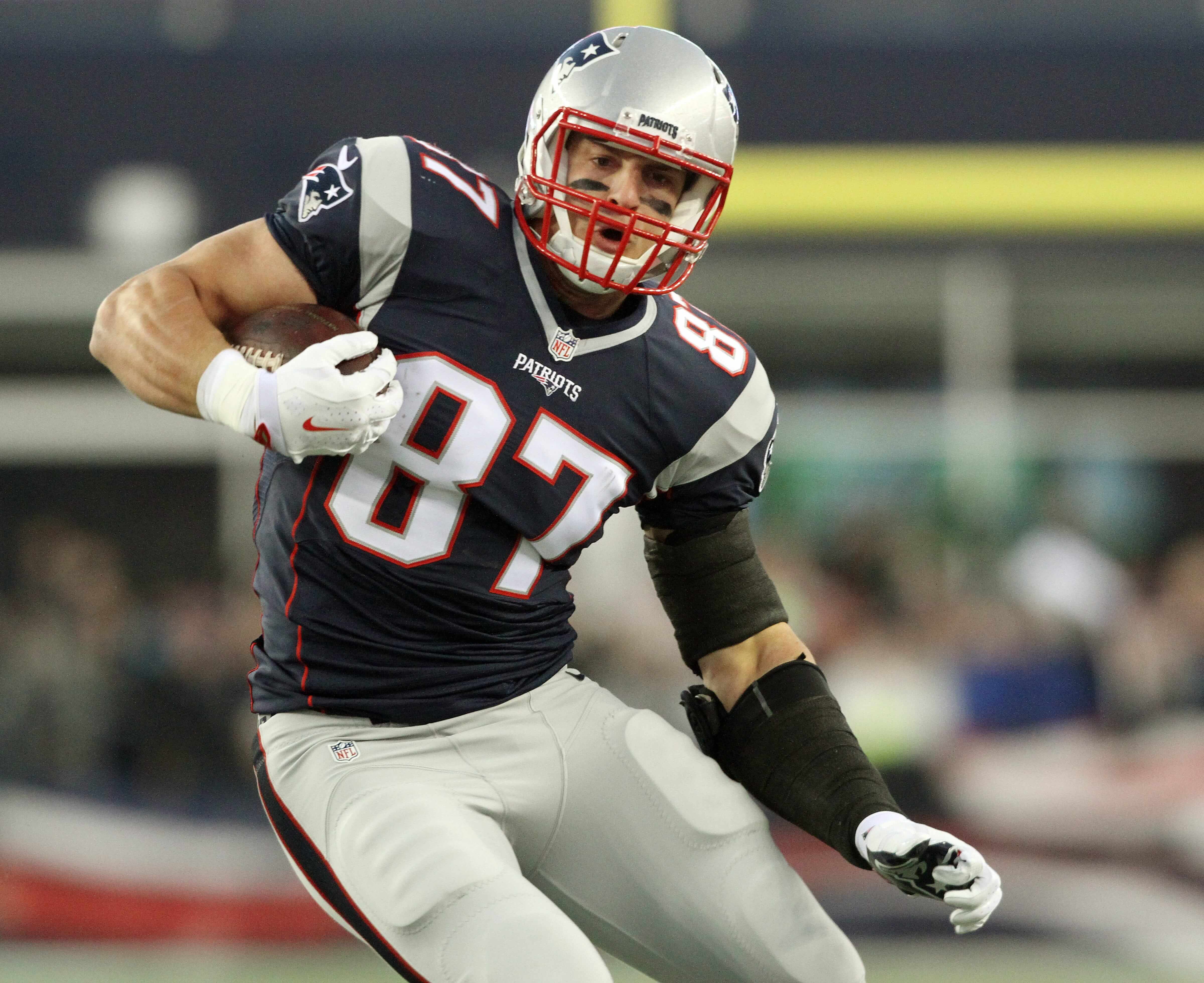 Patriots Set Two Ceremony Dates for Vinatieri and Gronkowski Patriots Set Two Ceremony Dates for Vinatieri and Gronkowski
