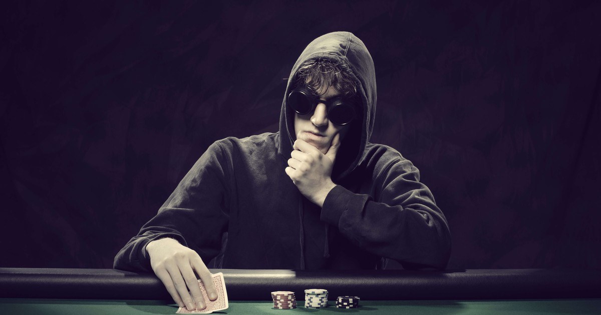 Poker Player Ivor Parker, 100, Signs With GGPoker Ahead Of Goliath 2026