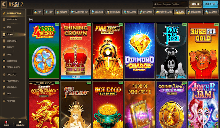 Interfaz de juegos de slots en Realz Casino mostrando títulos populares