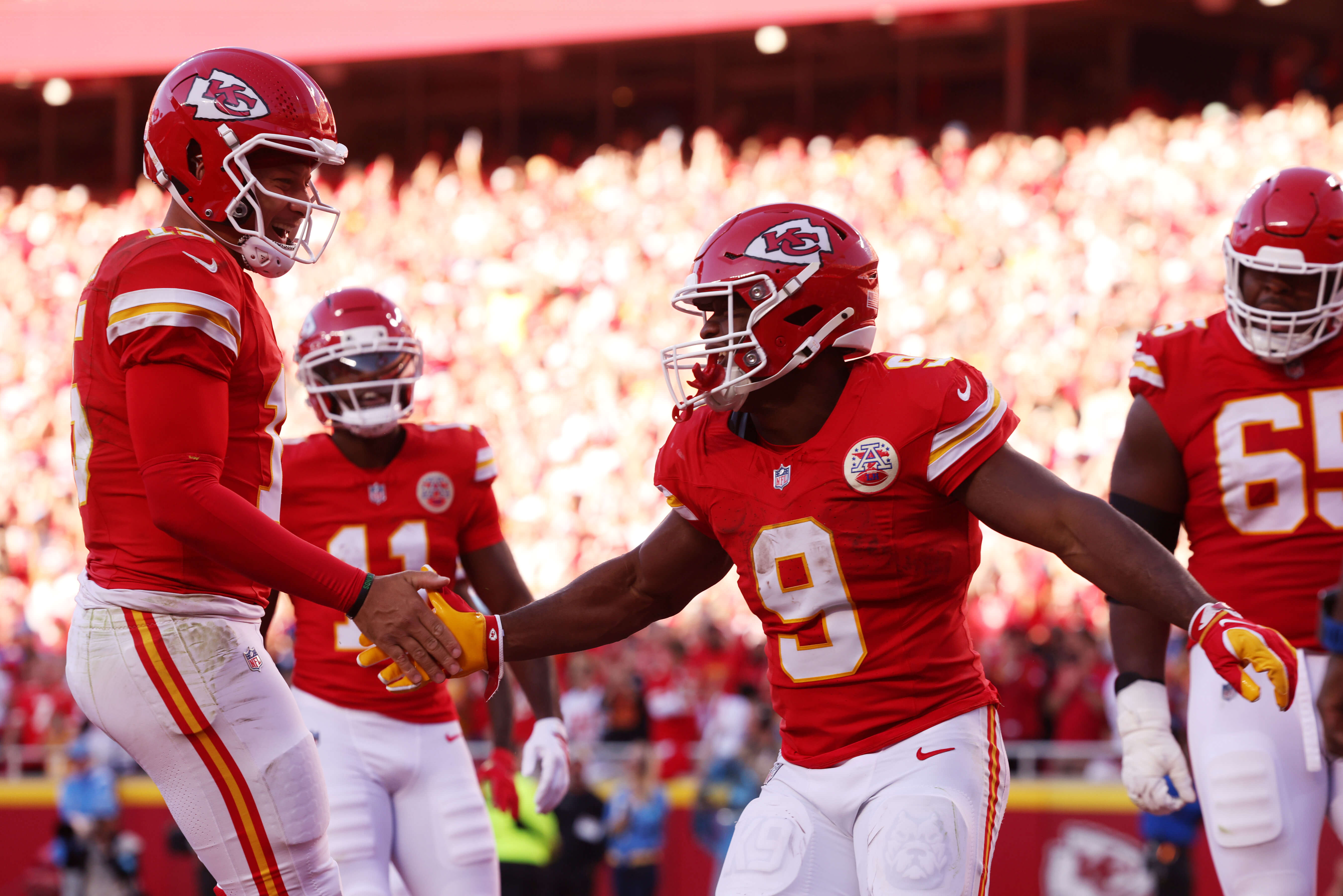 Undefeated Chiefs Duo Makes a Case for NFL MVP